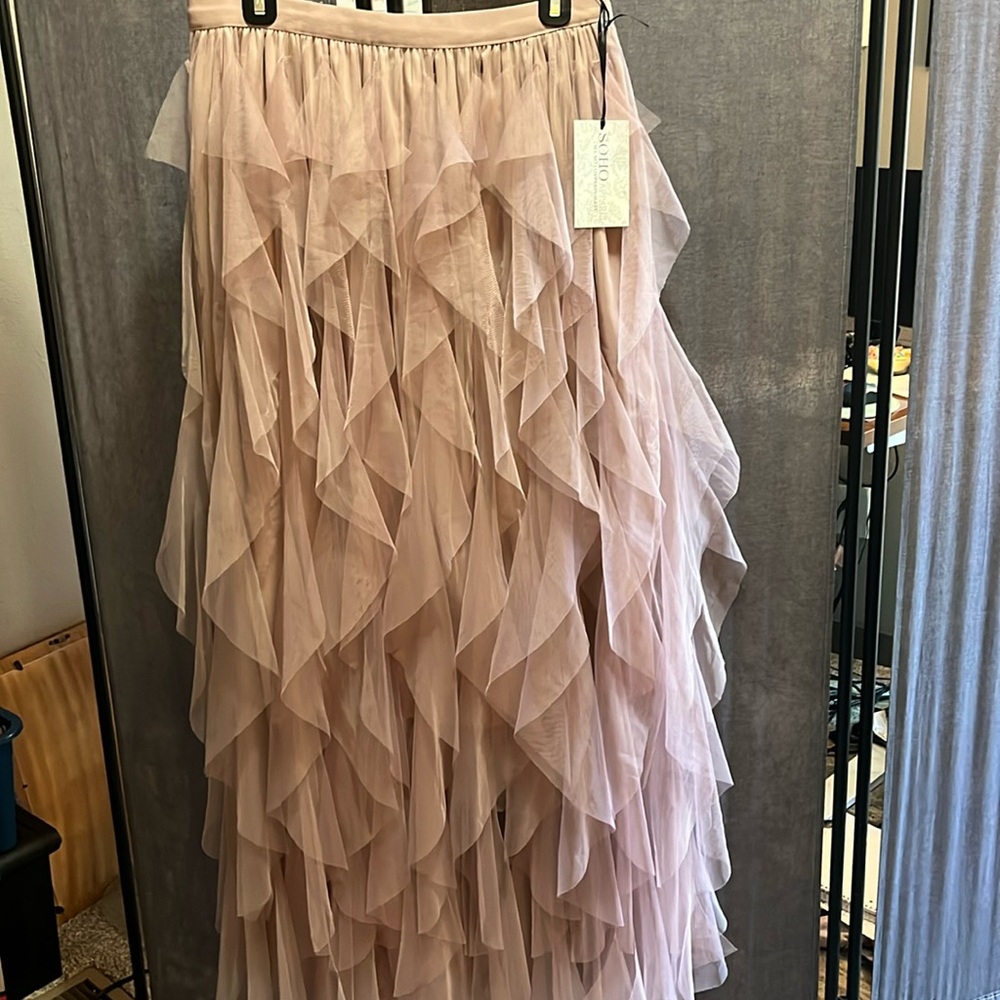 Flowy and ruffly elastic waist maxi skirt size XL